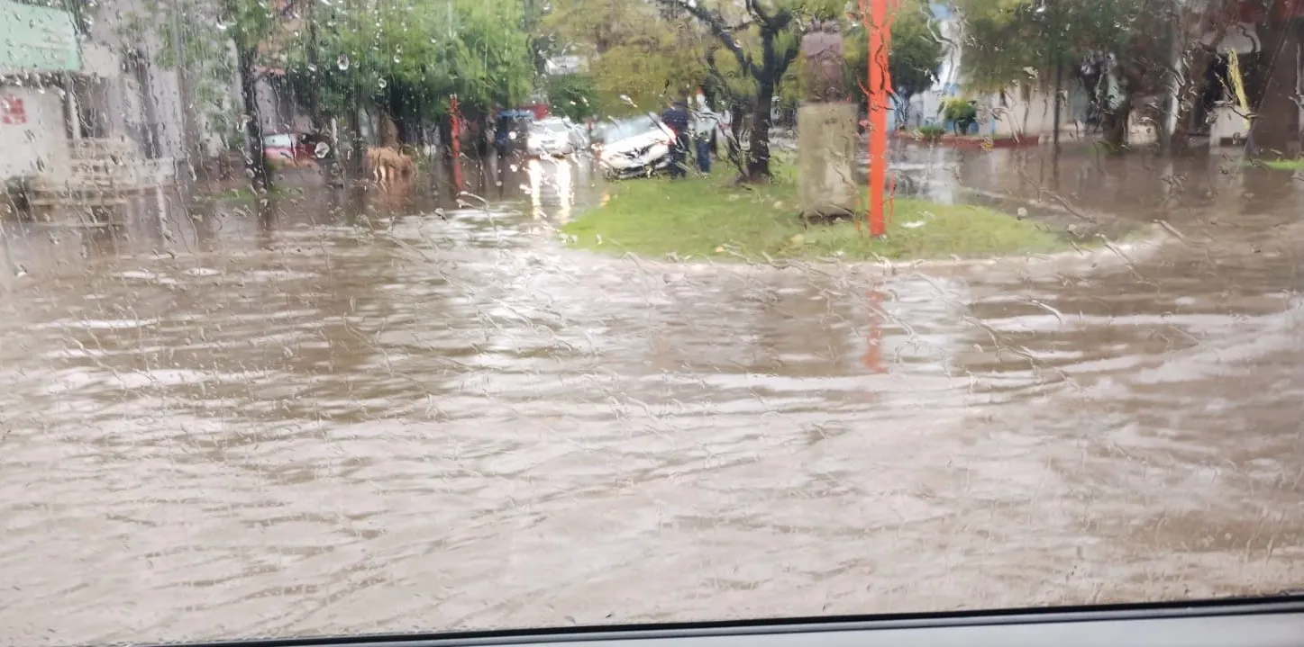 Importante lluvia en toda la provincia. En Villa Berthet con 165